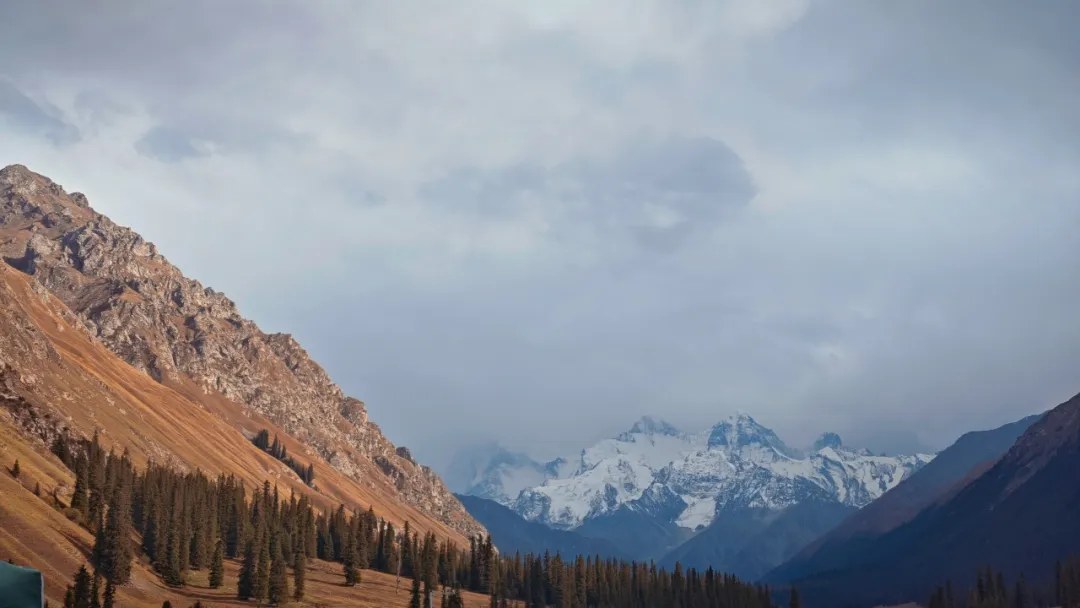 Mountain landscape on the Xiata trail