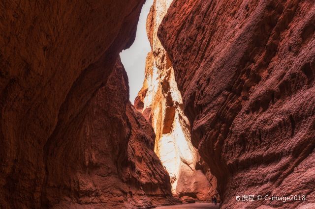 Tianshan Mysterious Grand Canyon (Kuqa Grand Canyon) reference image 2